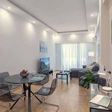 Amazing Apartment Near Metro Station! Athene Buitenkant foto