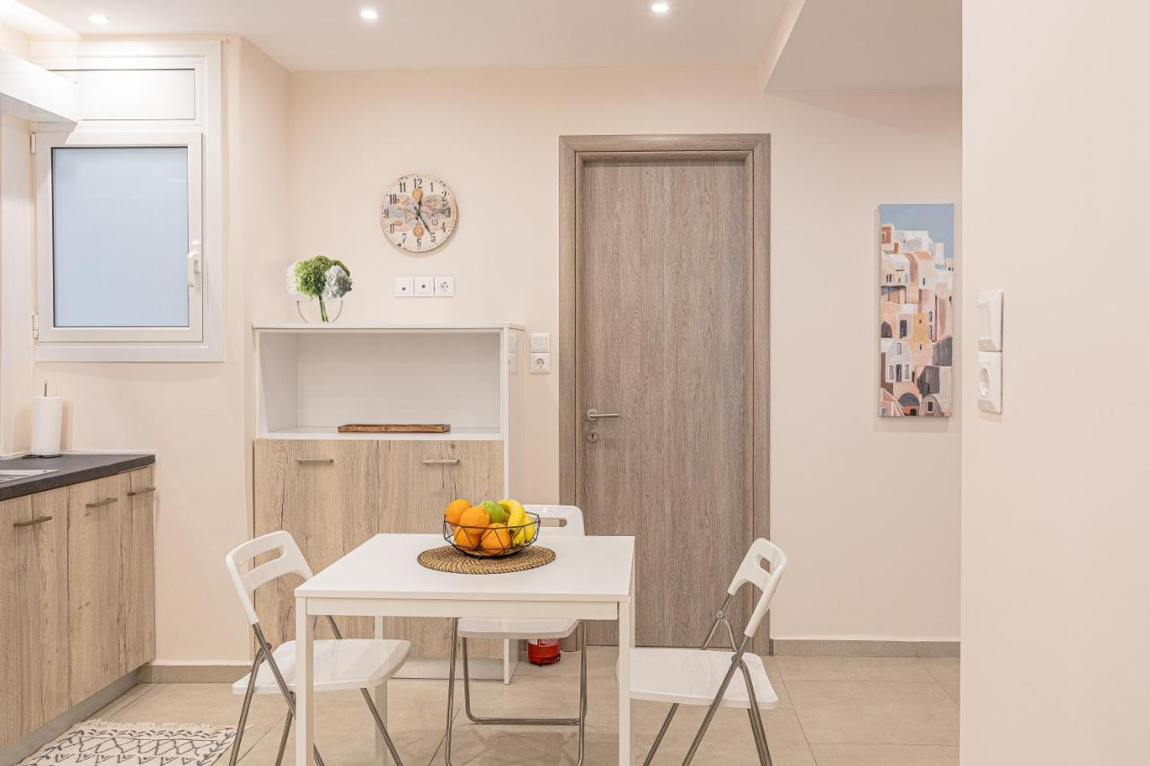 Amazing Apartment Near Metro Station! Athene Buitenkant foto