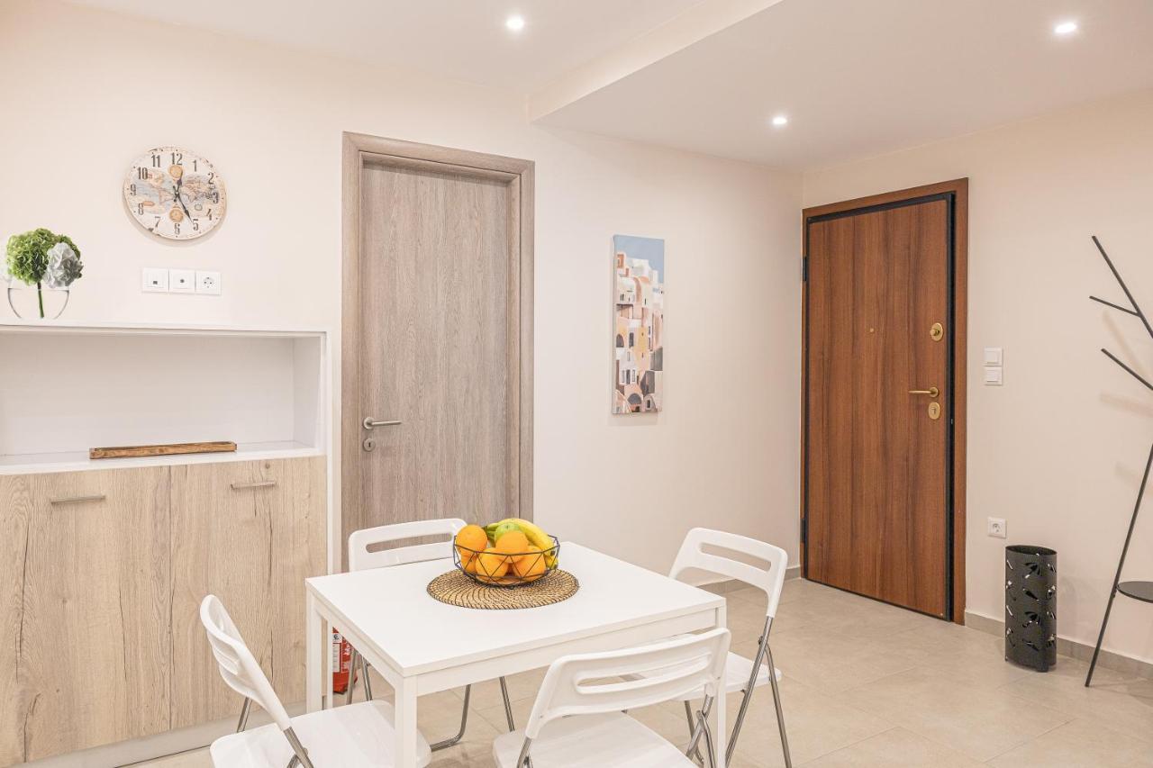 Amazing Apartment Near Metro Station! Athene Buitenkant foto